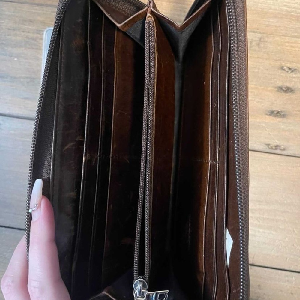 Authentic Rudsak wallet - Picture 3 of 3